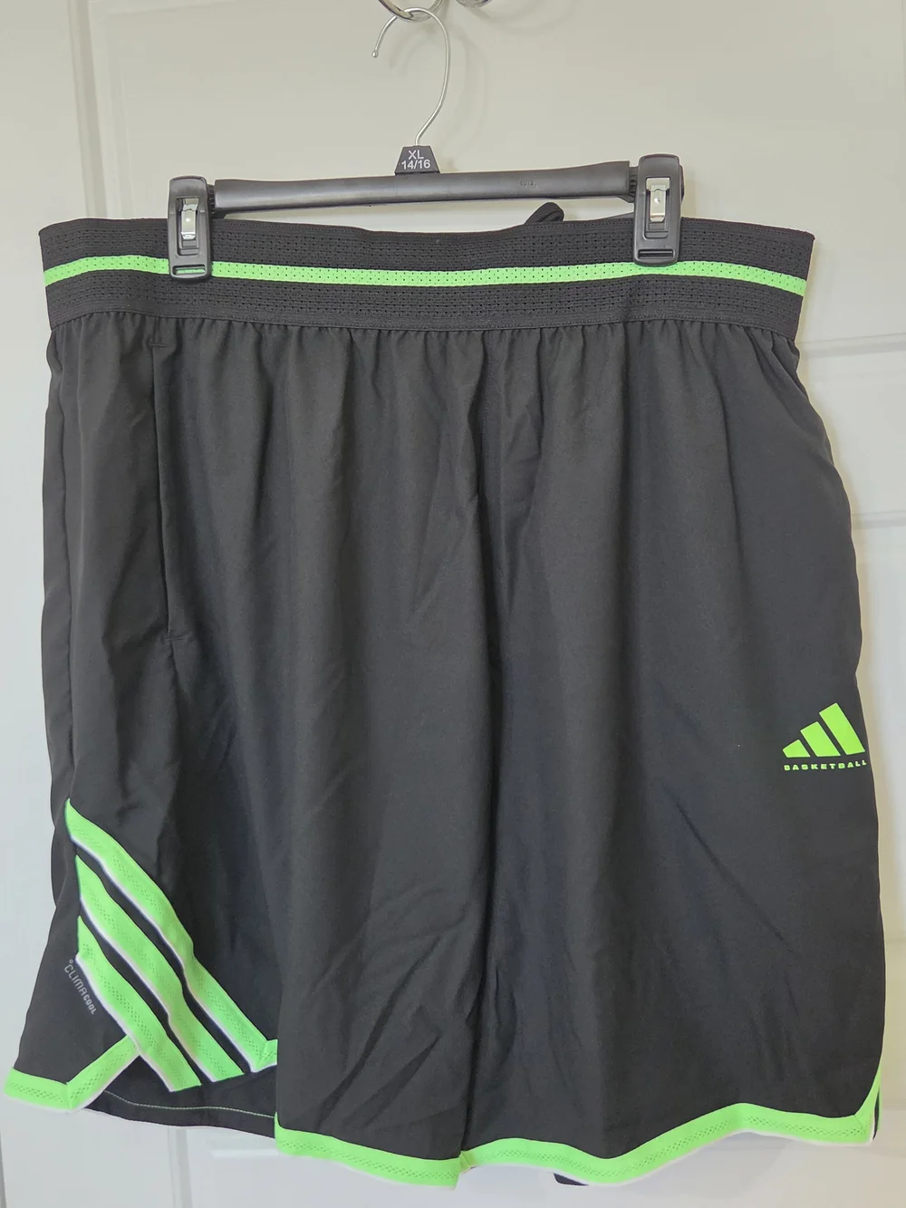 Men's Adidas Crazylite Shorts Size XL9